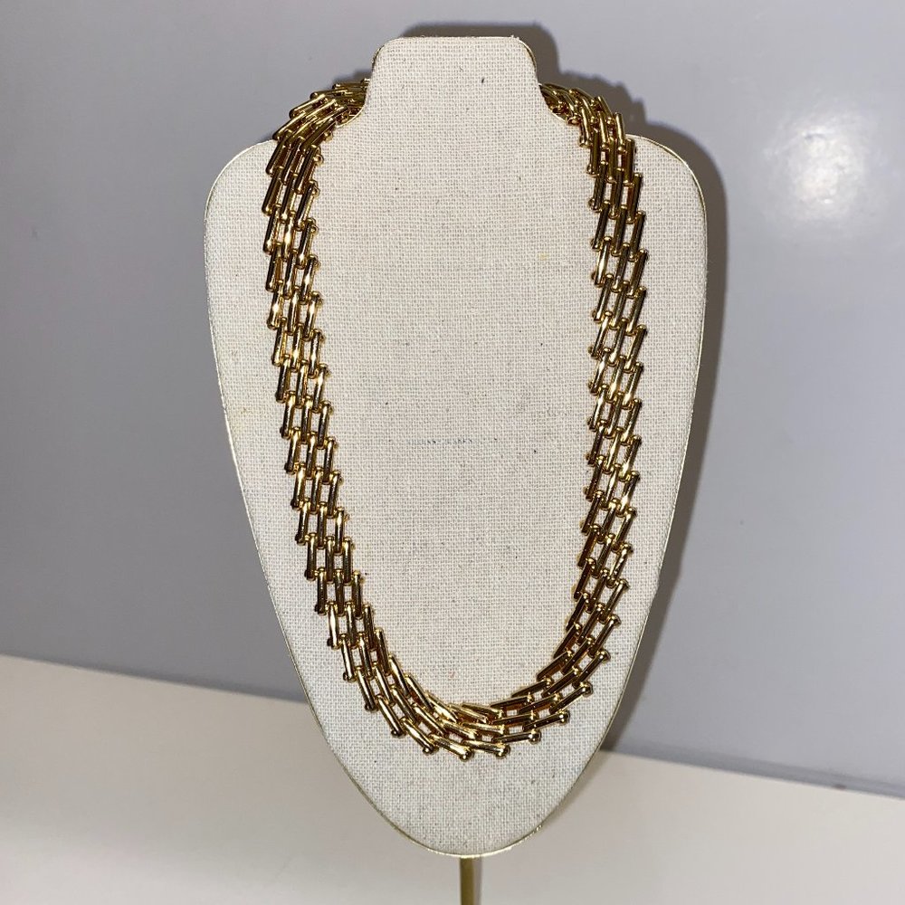 Gold Tone Necklace Chocker 18 inches Long Heavy grid design